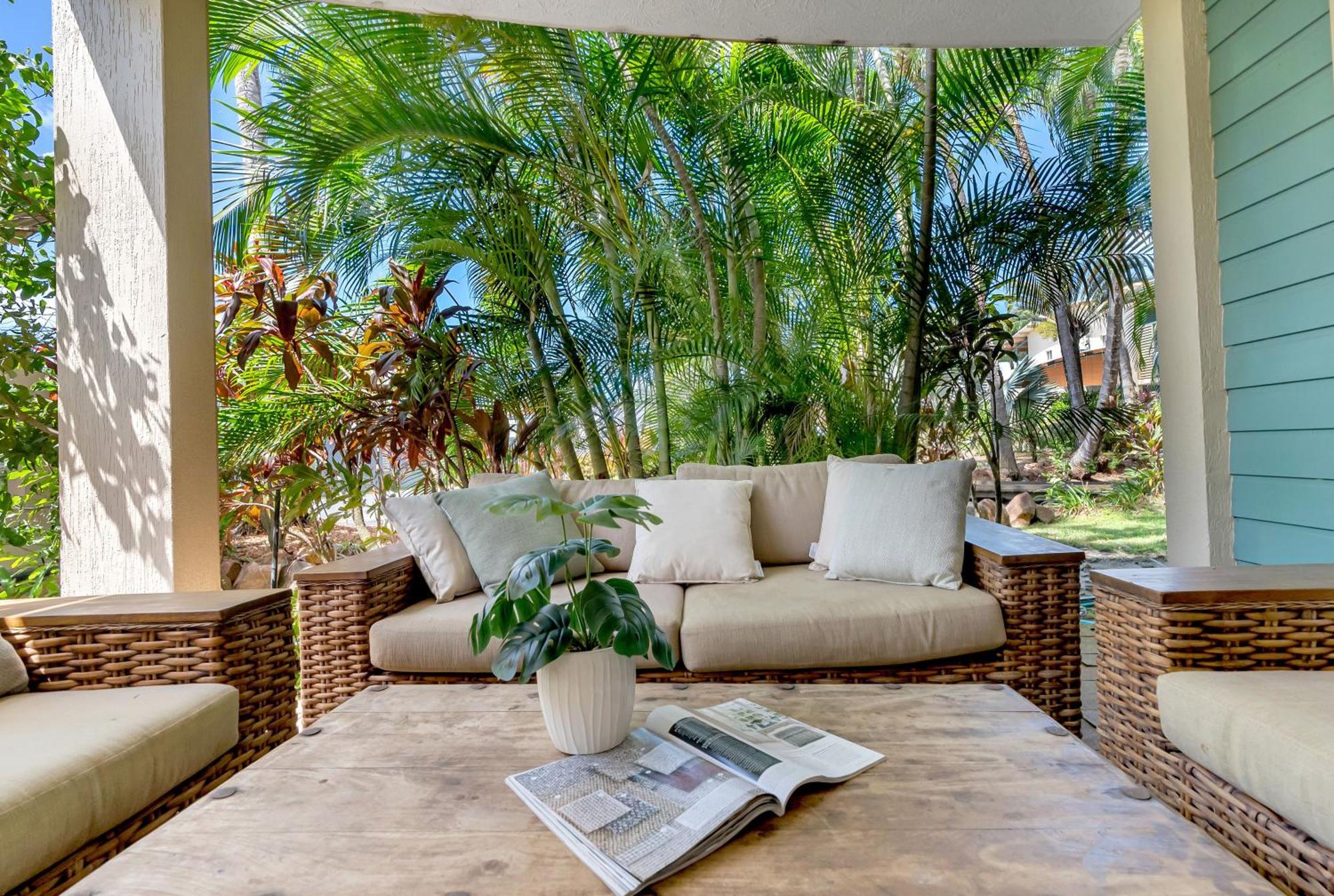 Wallaby Beach House - Resort-Style Comforts Trinity Beach Exterior photo